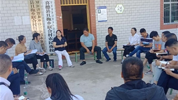 州政府副州长杨卉督导联合村定点帮扶对接工作