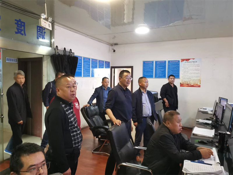 凉山工投集团党委书记、董事长袁欣赴益门煤