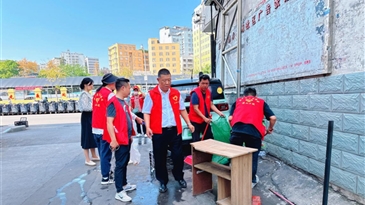 西昌市创建第七届全国文明城市第十天凉山工投在行动