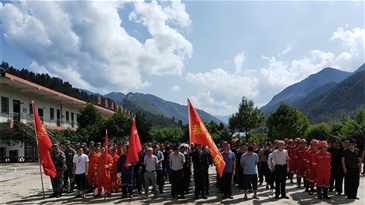防范化解灾害风险 筑牢安全发展基础 --益门煤业公司联合益门镇开展抗震救灾应急演练