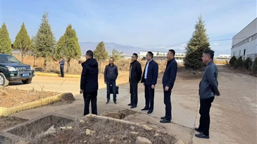 凉山工投集团专职外部董事及绿州公司专职外部董事赴盐源县考察调研