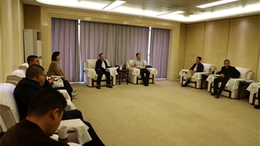 发挥各方优势、推动优质资源本地转化 --凉山工投集团与四川自然资源集团攀西公司召开座谈会